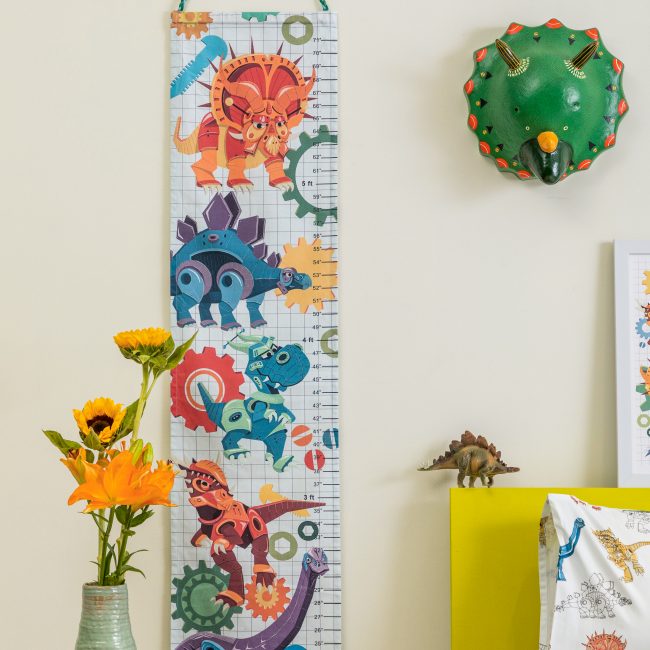 kids room decor items