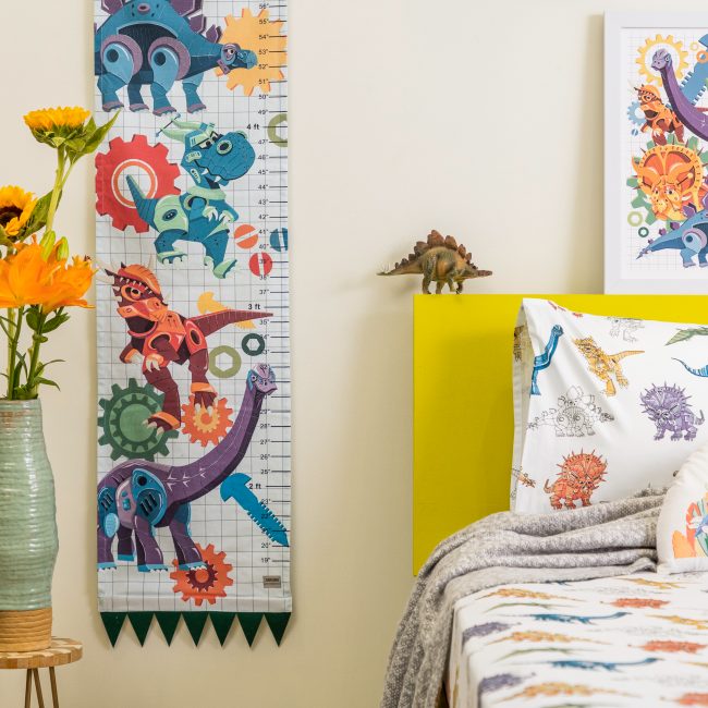 kids room decor items