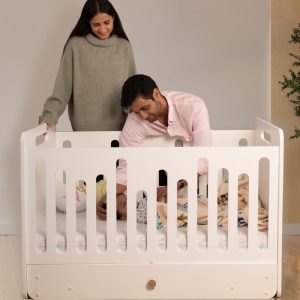 Waddle & Roo-The Treasure Baby Cot with Storage Drawer_White_with Mattress